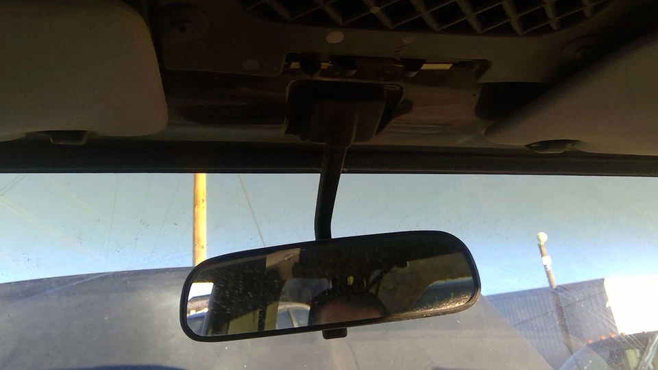 Espejo retrovisor interior Geo Tracker 1996 montado en parabrisas OEM Foto 2 de 4