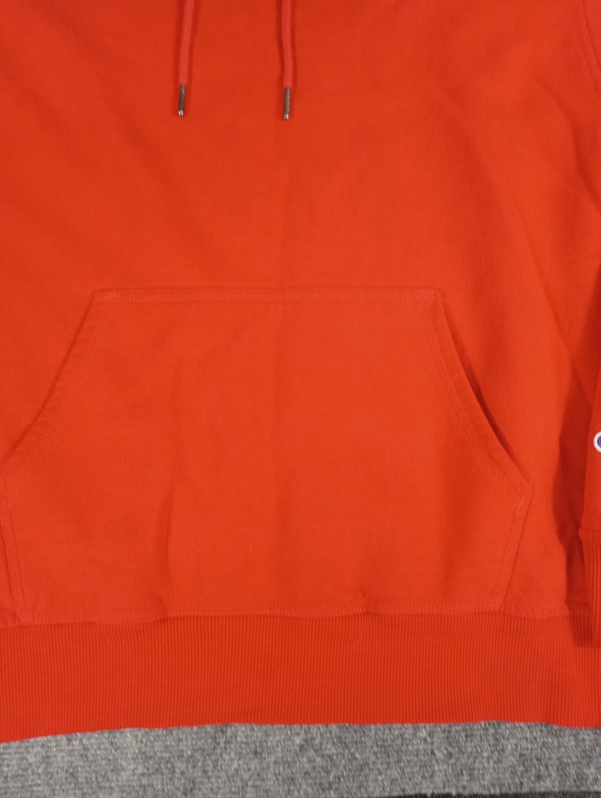 Champion Men's Black Pullover Hoodie L - Cozy Athletic Wear image 4