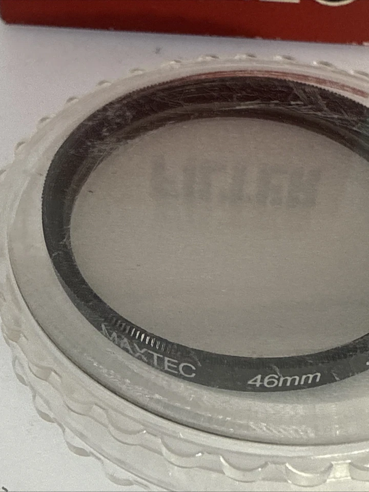 Maxtec 46mm Skylight 1-A Camera Filter Lens - Image 3 of 4