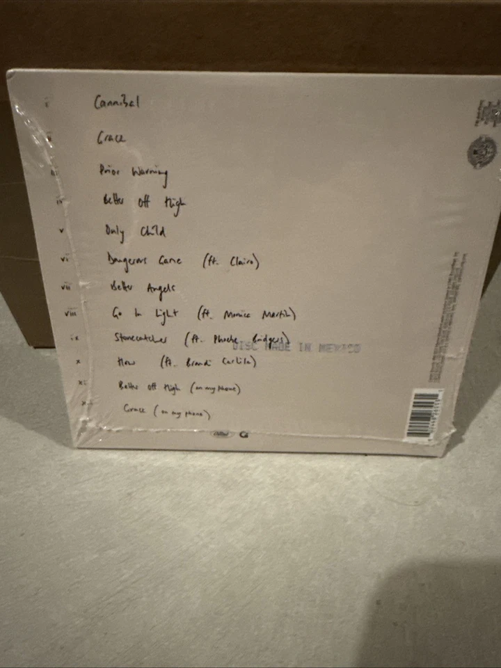 Marcus Mumford Self-Titled CD (2022) Signed Autographed In Hand — 第 3/3 张图片