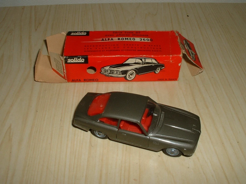 SOLIDO SERIE 100 ++ ALFA ROMEO 2600 PHARE DIAMANT ++ 125 - 1/43 - Photo 2/4