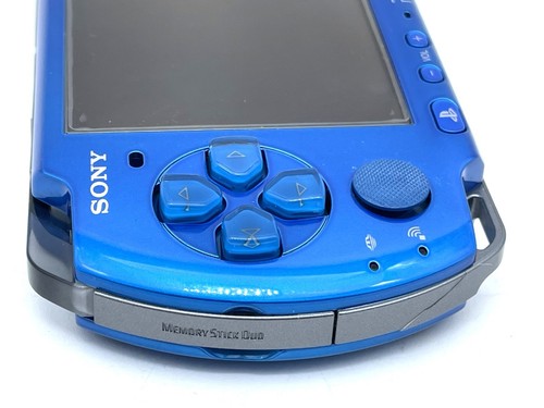 Consola SONY PSP-3000 Azul Nueva Batería y Memory Stick y Estuche Exterior Probado Bueno - Imagen 7 de 19