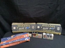 Vintage 30 count Super Flash Bulbs