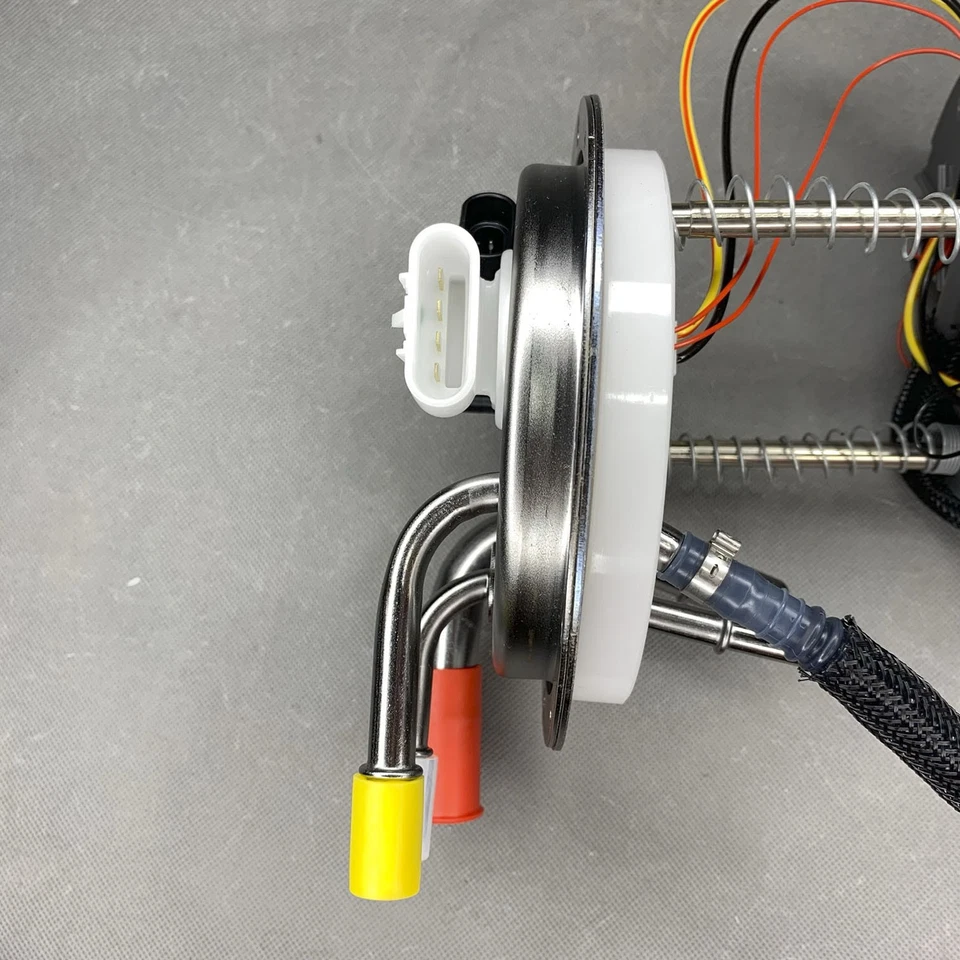 Conjunto de bomba de combustible OE para Cadillac Escalade GMC Yukon Chevy Suburban 67567 Foto 2 de 4