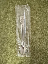 Oneida Stainless Humpty Dumpty Infant Feeding Spoon Glossy New In Package