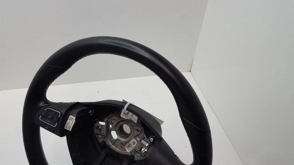 Volante Volkswagen Passat 725058 2014 Foto 2 de 4