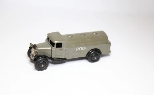 Dinky 25d Petrol Tanker Pool - Excellent Vintage Original Model