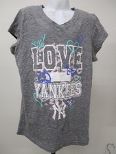 New New York Yankees Youth Size L Large 14/16 Gray Shirt