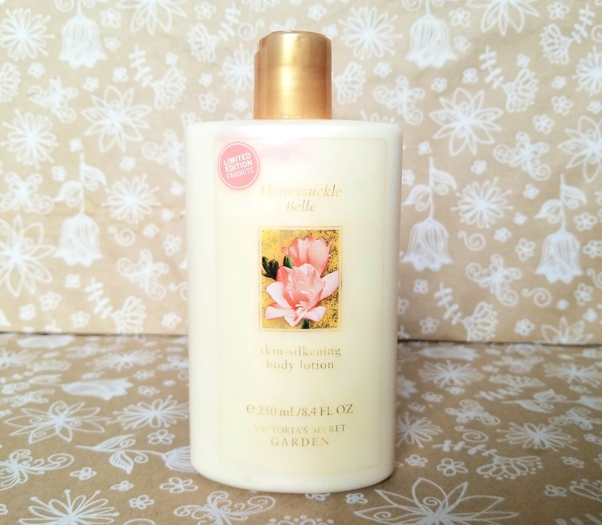 Victoria's Secret Ltd Edtn Honeysuckle Belle Skin Silkening