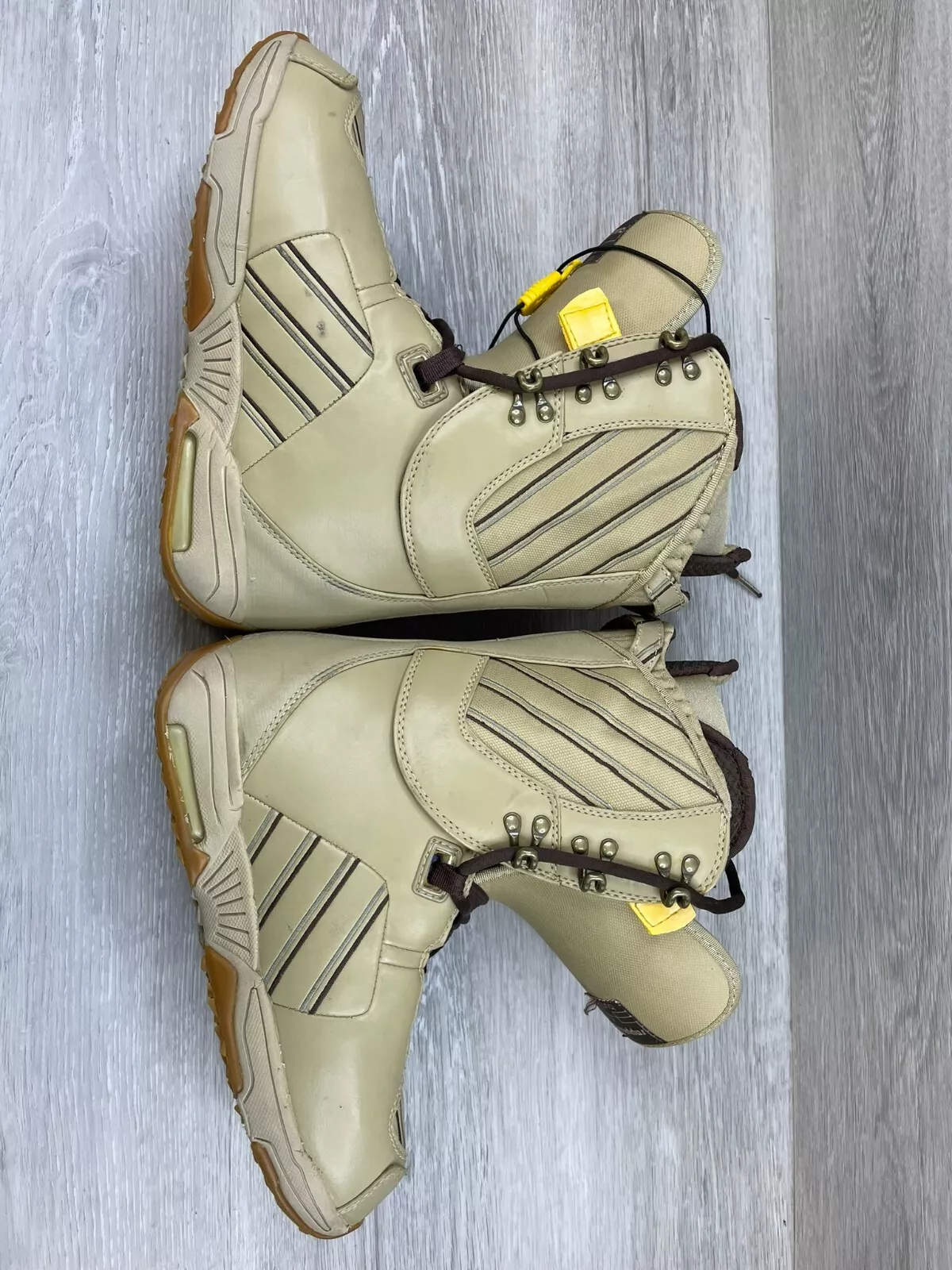 burton sapphire lace up ankle winter snowboarding boots