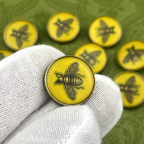 10 GUCCI BEE BUTTONS GOLD YELLOW METAL ROUND 18MM VINTAGE - Picture 8 of 10
