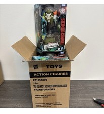 Hasbro Transformers Toys War for Cybertron  Earthrise Quintesson judge