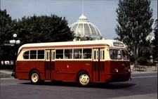 TTC Bus Toronto Ontario vintage postcard I476