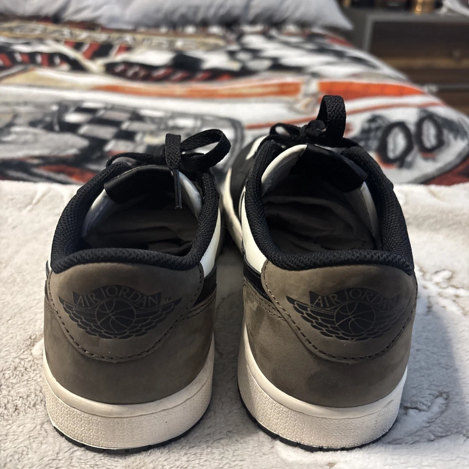 Zapatillas Hombre Air Jordan 1 Retro OG Low Mocha Talla US 8 Foto 3 de 4