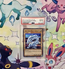 2017 Yugioh PSA 8 NM-MT Blue-Eyes White Dragon DUSA-EN043 Ultra Rare 1st Ed