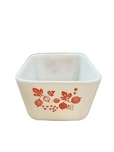 VTG Pyrex Pink Gooseberry 1.5 Pint 0502 Refrigerator Dish NO LID