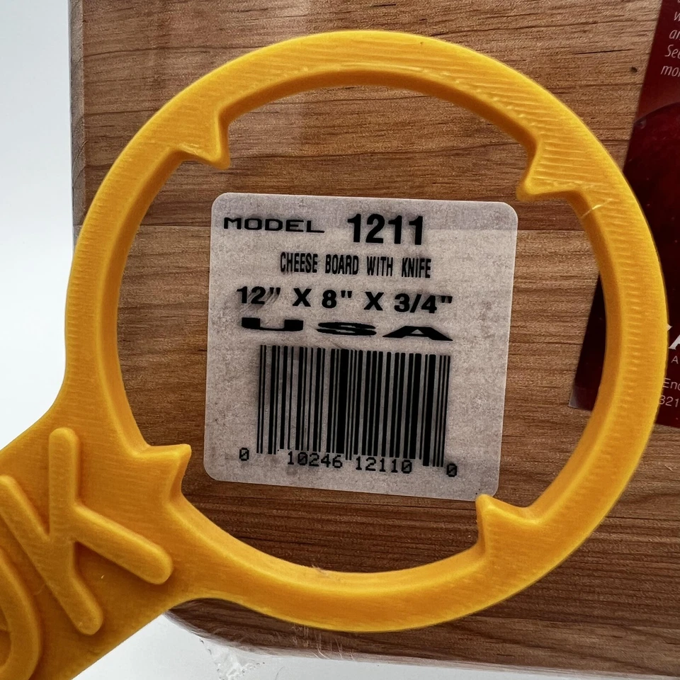 Tabla de cortar madera dura con cuchillo Catskill Craftsmen 12x8x3/4 hecha en EE. UU. Foto 4 de 4