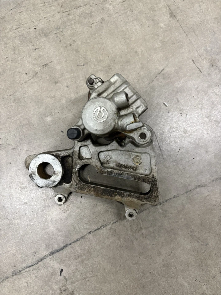 Used Rear Brake Caliber With Pads Off 02 Ktm520 4stroke - Image 3 of 4