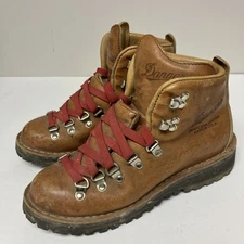 Danner Women's Mountain Light Cascade Leather Hiking Boots Size 6 Vibram N28