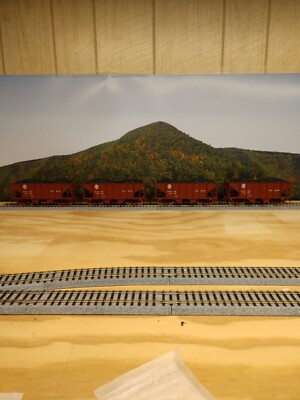 Lot of 4 Spectrum ON30 Denver & Rio Grande Western 2-bay steel hopper cars