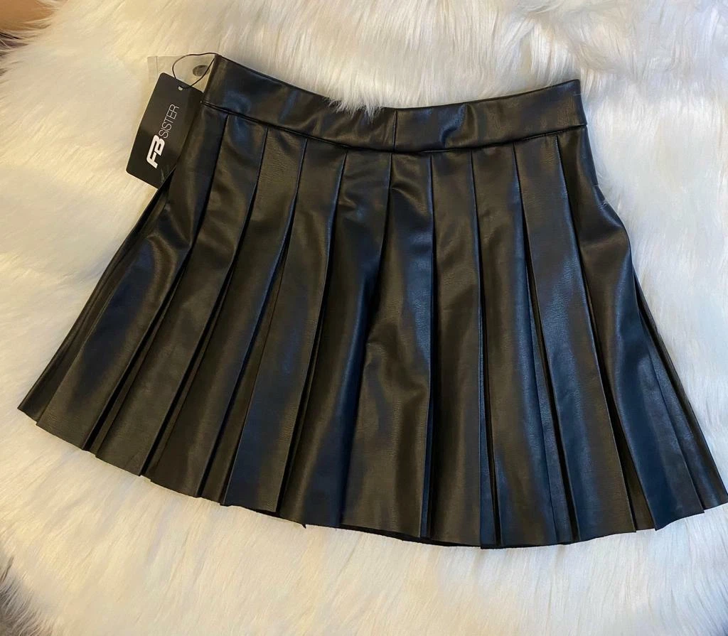 FB Sister Faux Leather Black Pleated Short Skirt Size: L