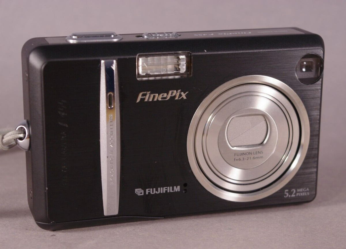 Fujifilm FinePix F455 Zoom 5.2MP Digital Camera (№#004) | eBay