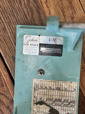 Vintage Sasheen Magic Bow Decorette Bow Maker S-72 3M with Extras