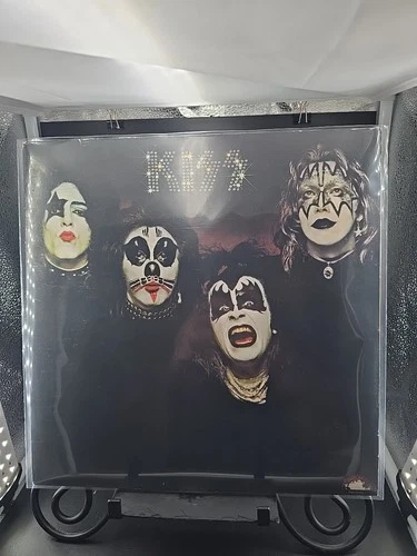 KISS Debut LP ULTRA RARE CLUB EDITION Casablanca 1974 R 134335  VG+/VG+