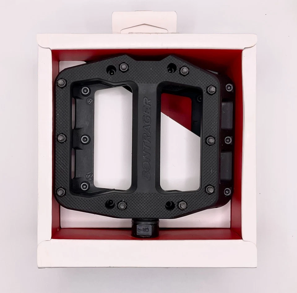 Bontrager Line Elite Pedals - Pair - Black - Bike Pedals - Bontrager 567615  - Image 2 of 4