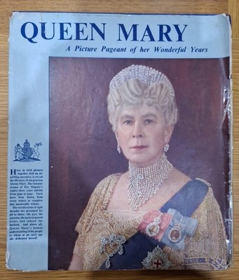 ''Queen Mary, A Picture Pageant of her Wonderful Years'' 1950 H/B. Next Day Deliv.
