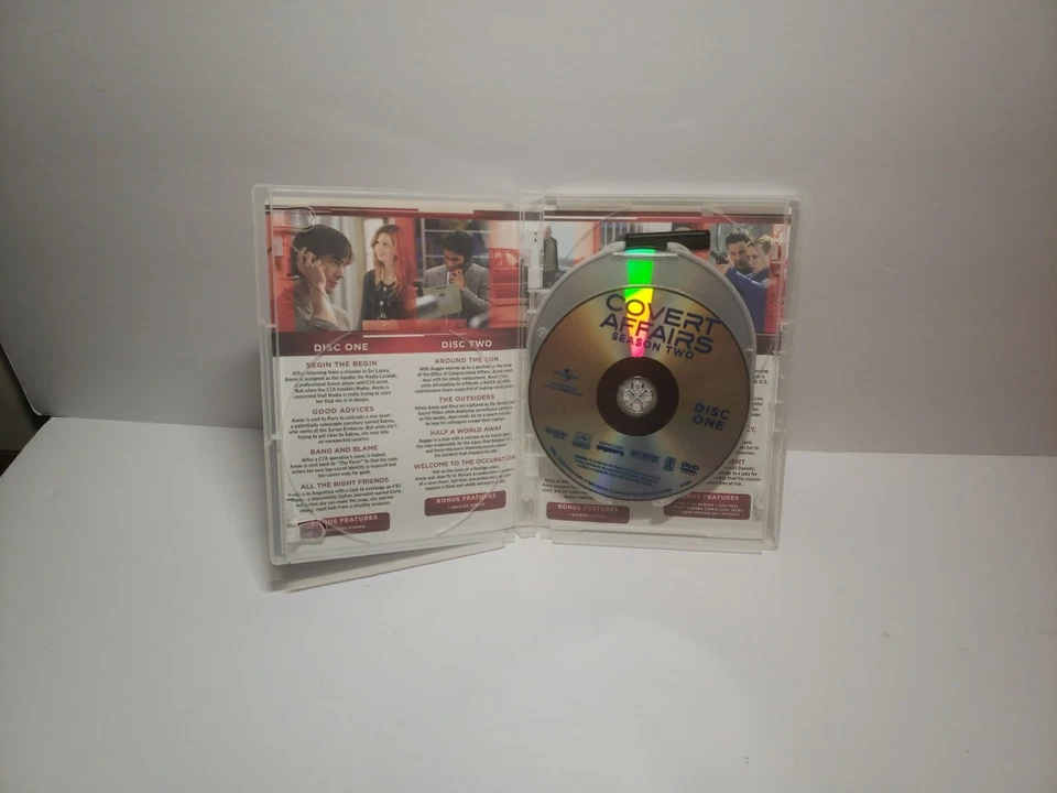 Covert Affairs Seasons 1, 2 & 4 DVD - Image 4 of 4