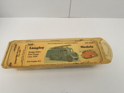 Dodge Miles Fire Pump Circ 1939 G146 UNLACKIERT OO Scale Langley Models Kit 1/76