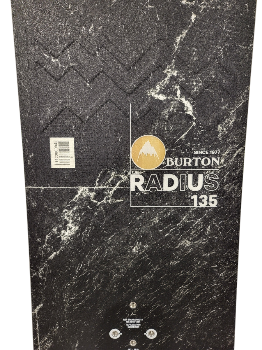 NEW Burton Radius 135 Snowboard Flat Top Youth All Mountain Black