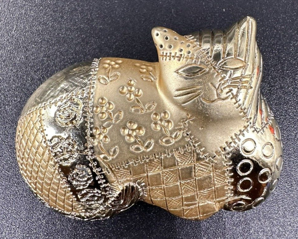 Patchwork Cat Lying Down Pin Brooch Signed A.J.C.… - image 6