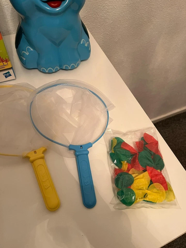 Elefun Butterfly Catching Game MB 2002  Retro Super Rare  SEALED PACKETS - Image 3 of 4