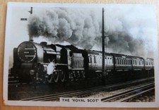 Senior Service British Railways cigarette card 27. The Royal Scot train engine.
