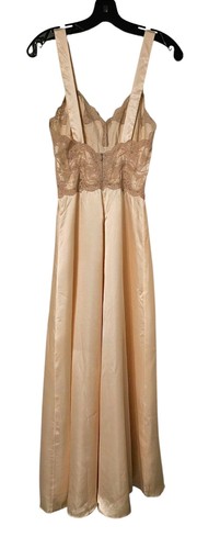 Vintage Cream Satin I. Magnin Long Fitted Nightgown Slip Dress Lingerie - Picture 7 of 17