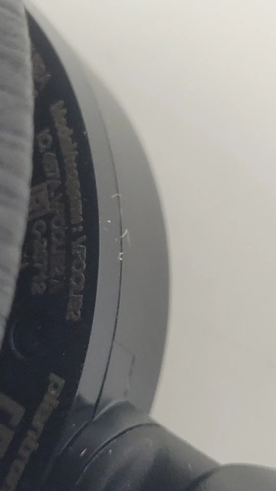 Plantronics Voyager Focus 2 UC Bluetooth Headset Open Box - Image 2 of 2