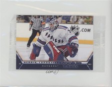 2005-06 Rookie Class Commemorative Card Boxtoppers Henrik Lundqvist #CC-3 RC HOF. rookie card picture