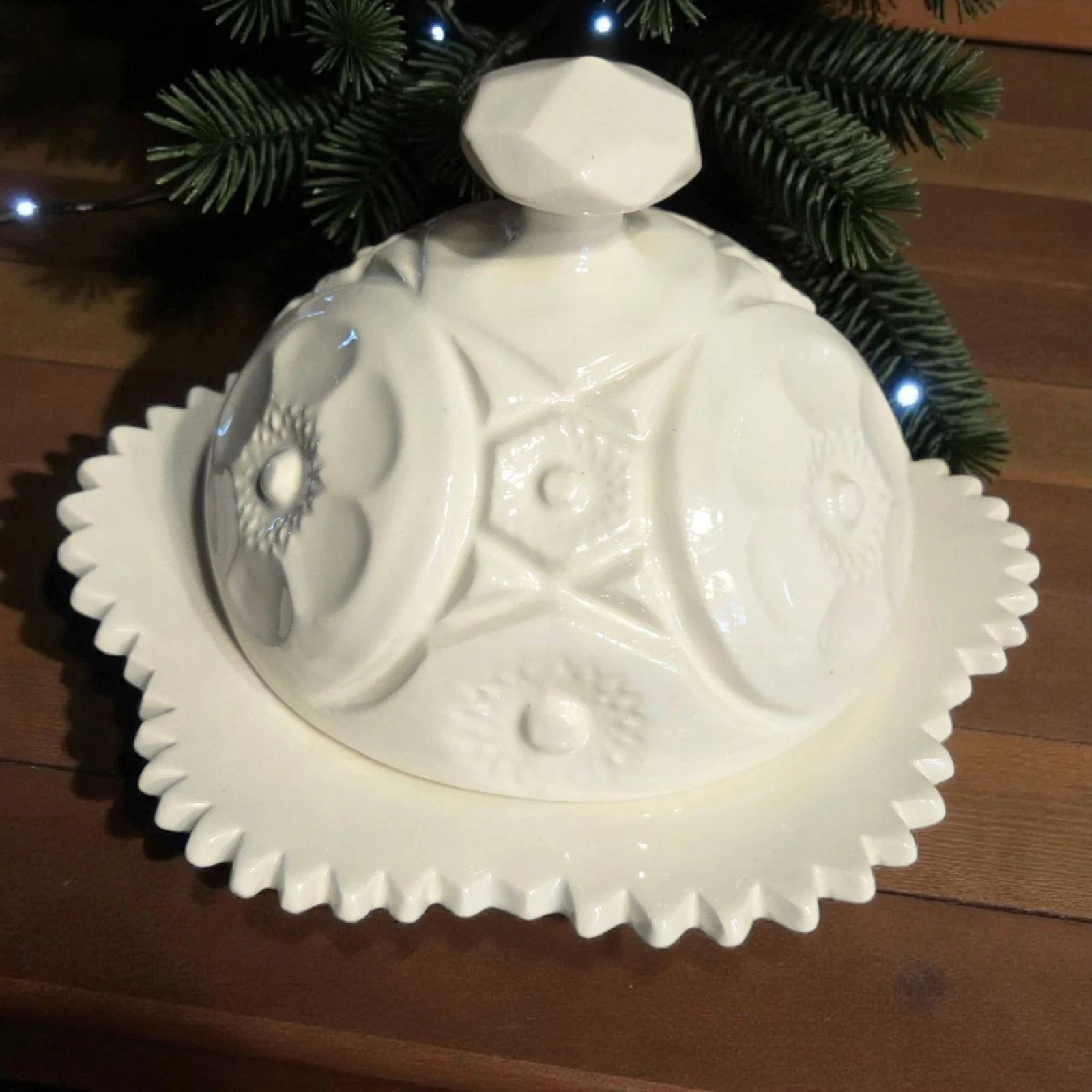 Vtg White Ceramic Lidded Butter Dish Cheese Dome MCM Floral Geometric Design