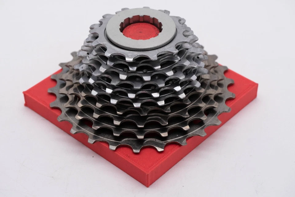 NOS DE LOTE ANTIGUO CAMPAGNOLO 13 26 RÉCORD TITANIO 10 VELOCIDADES CASETE BIC... - Imagen 3 de 4