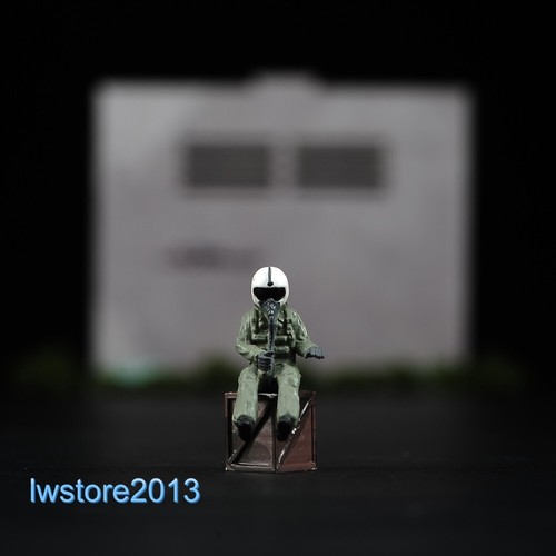 1/48 Miniatures Figures Modern Pilot Scene Props Model For Fighter Plane Toys - Picture 7 of 8