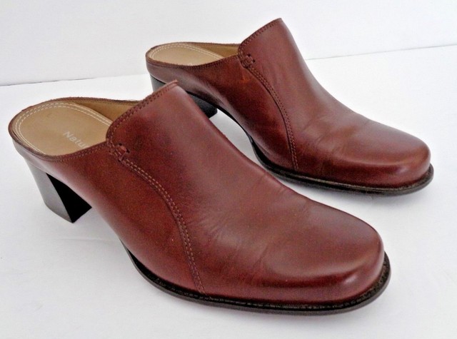 naturalizer mules clearance