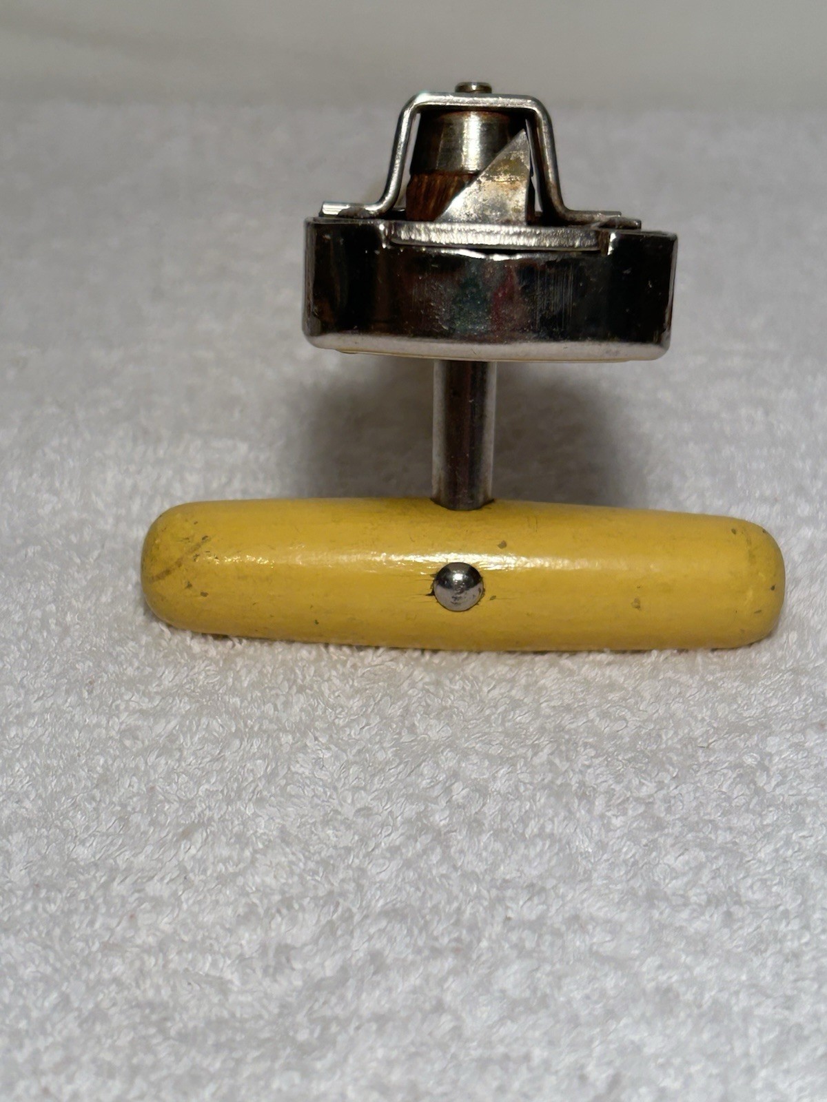 Antique 1920’s Edlund Junior No. 5 Yellow Hand Crank Can Opener U.S.A. Made