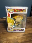 FUNKO POP SUPER SAIYAN 2 GOKU (MINI) CHASE 2305 DRAGON BALL DAIMA HARD PROTECTOR