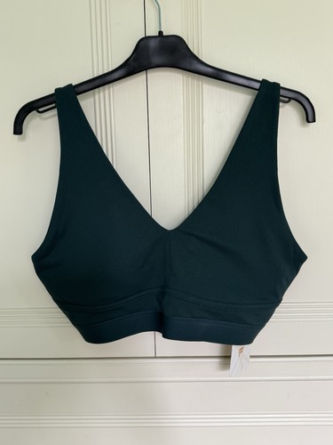Fabletics Green Sports Bra - Picture 19 of 20