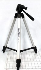 Magnus GP-100 Tripod System with 2-Way Pan Head