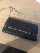 Damen Umhängetasche klein schwarz 3 Fächer 