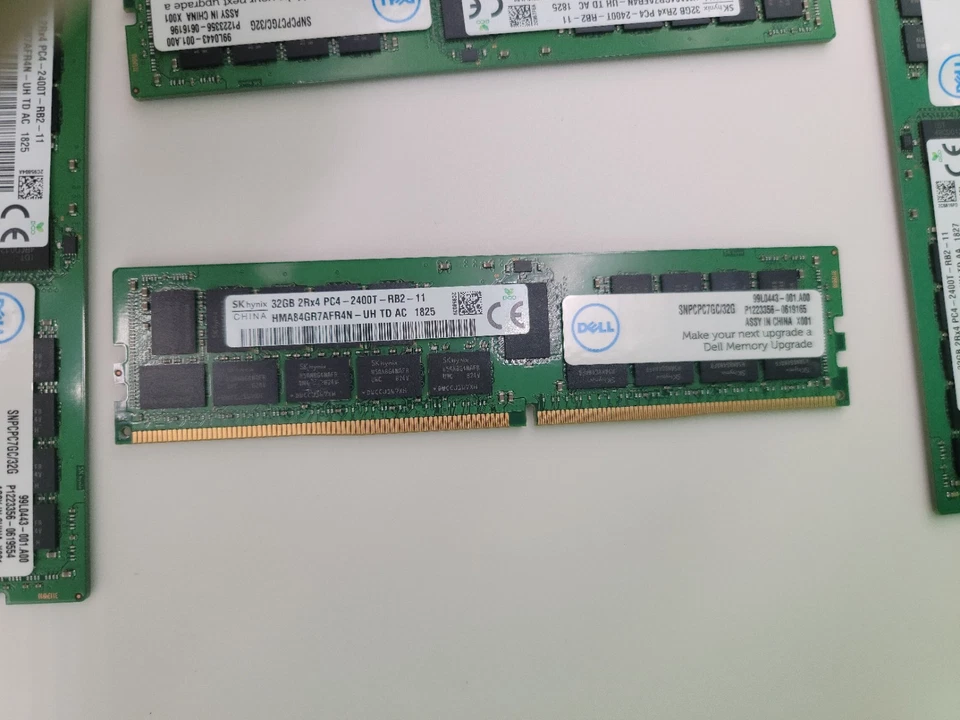 lote de 4 32GB DDR4 PC4-2400T 2Rx4 ECC REG DIMM HMA84GR7AFR4N-UH *SERVIDOR MEM Foto 4 de 4