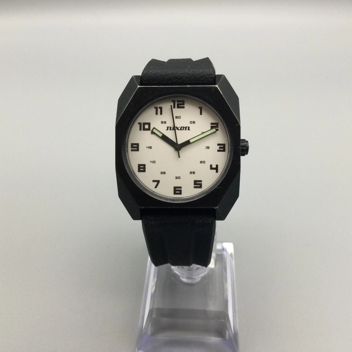 Nixon The Small Scout Watch Unisex 35mm Black 100M Luminous Hands Be Prepared